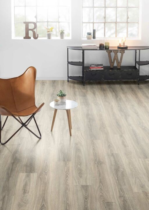 EGGER Classic Bardolino Oak Grey Laminate Flooring, 192x7x1292mm Image 2