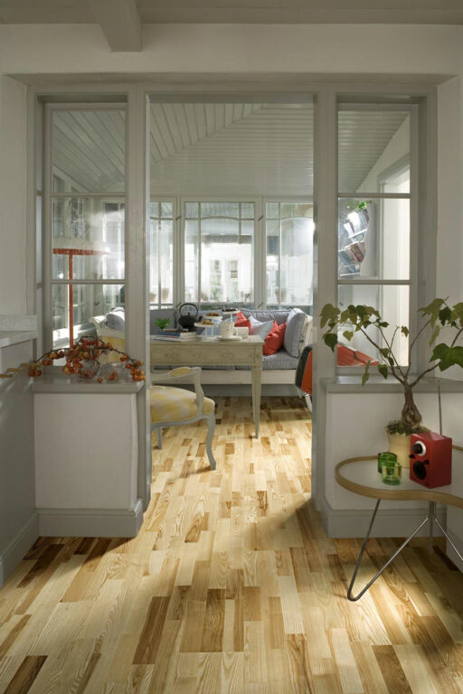 Kahrs Kalmar Ash Engineered Wood Flooring, Lacquered, 200x15x2423mm Image 2