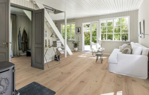 Kahrs Texture Oak Weiss Engineered Flooring, Brushed & Oiled, Saw Marks, Smoked, 187x15x2420mm Image 3