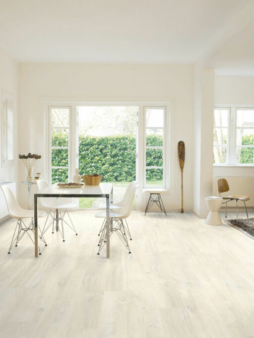 QuickStep Creo Charlotte Oak White Laminate Flooring, 7mm Image 2