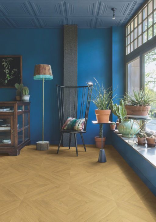 QuickStep Impressive Patterns Chevron Oak Natural Laminate Flooring, 8mm Image 3