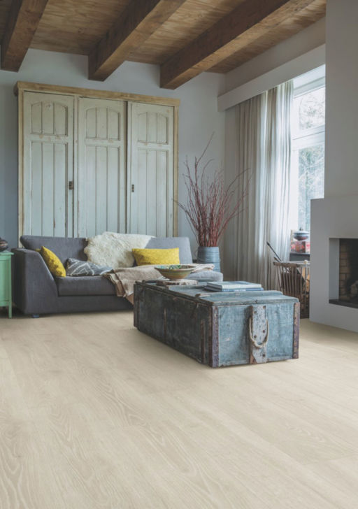 QuickStep Majestic Woodland Oak Light Grey Laminate Flooring, 9.5mm Image 2