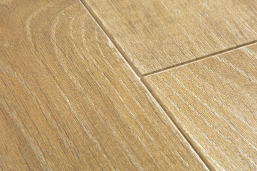 QuickStep Majestic Woodland Oak Natural Laminate Flooring, 9.5mm Image 3