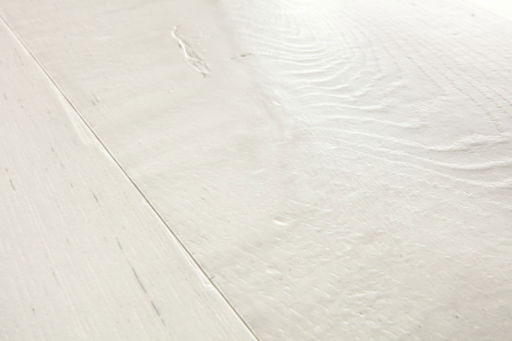 QuickStep Capture Painted Oak White Laminate Flooring, 9mm Image 4