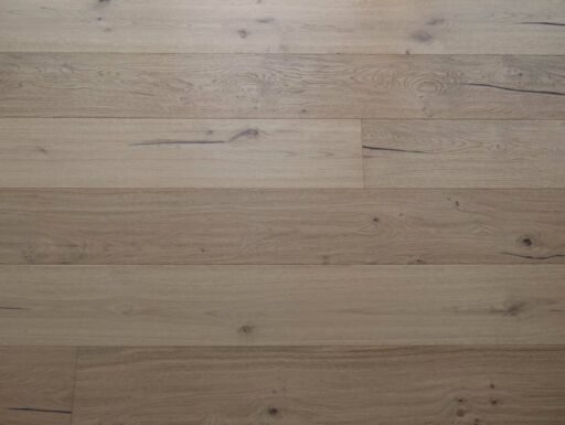 Tradition Engineered Oak Flooring, Natural, Handscraped, Oiled, 190x14x1900mm Image 3