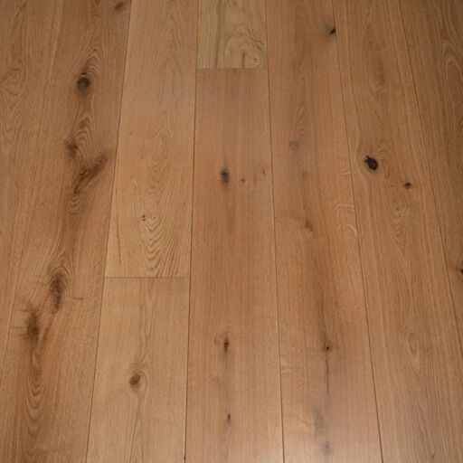 Tradition Engineered Oak Flooring Rustic, Lacquered, 190x20x1900mm Image 6