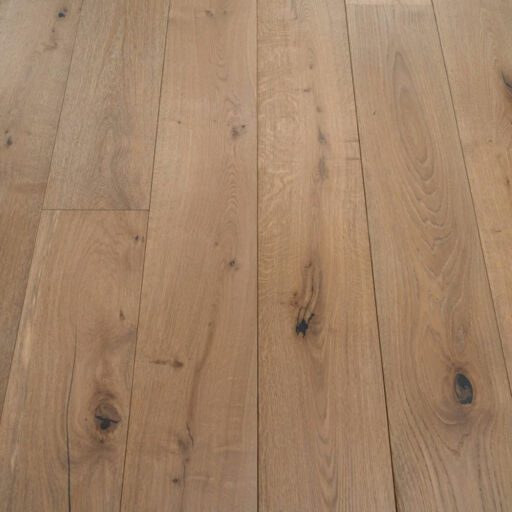 Tradition Engineered Oak Flooring, Smoked, Natural, White Oiled, 220x20/4x2200mm Image 3