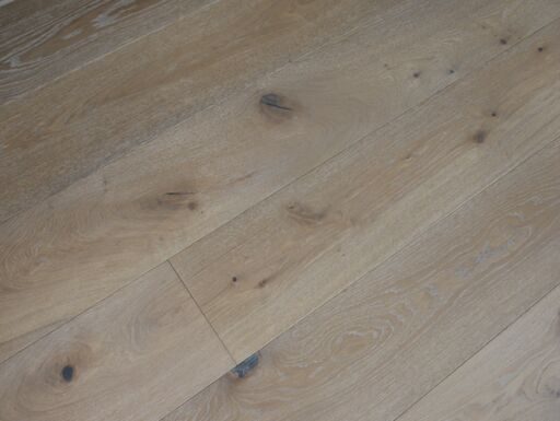 Tradition Engineered Oak Flooring, Smoked, Natural, White Oiled, 220x20/4x2200mm Image 1