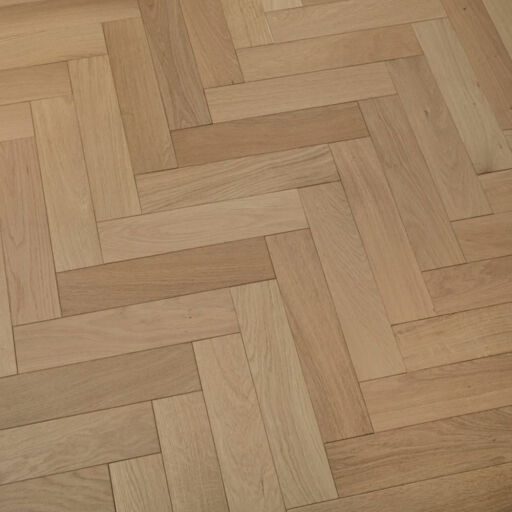 Tradition Engineered Oak Parquet Flooring, Herringbone, Prime, Invisible Oiled, 90x15x400mm Image 3
