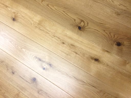 Tradition Oak Engineered Flooring, Rustic, UV Lacquered, 190x14x1900mm Image 6