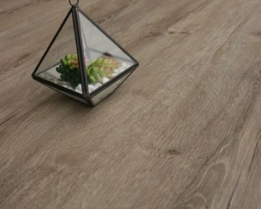 Tradition WPC Antique Smoked White Vinyl Flooring Planks (with 1mm built-in underlay), 178x6.5x1217mm Image 5
