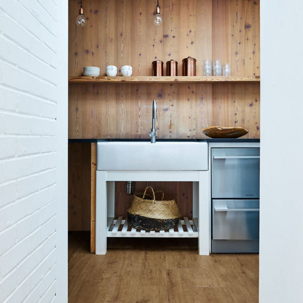 LG Hausys Deco Clic Honey Oak Luxury Vinyl Tile LVT, 1220x3.2x150mm