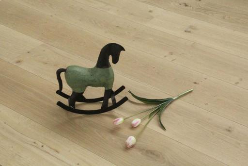 Tradition Select Engineered Oak Flooring, Brushed, Invisible Oiled, 190x15x1900mm Thumb