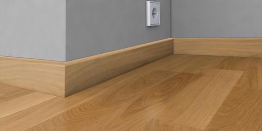 Kahrs Skirtings Skirting Oak, Satin Lacquered Thumb