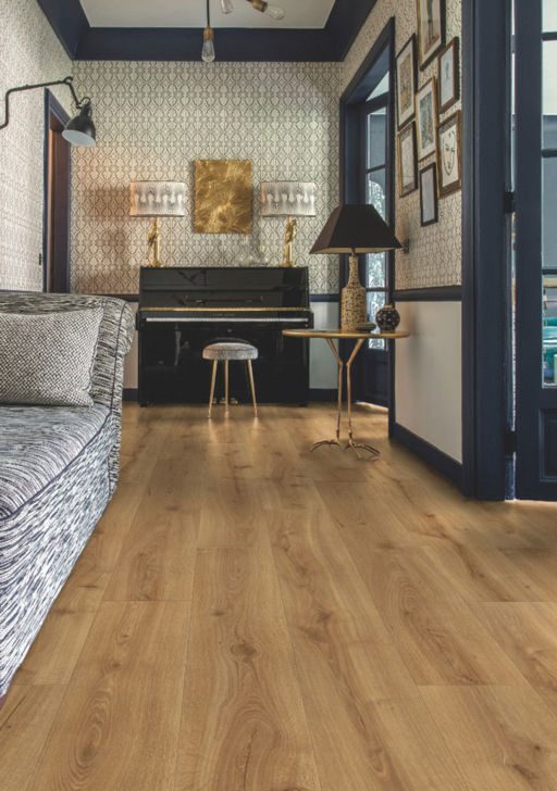 QuickStep Majestic Desert Oak Warm Natural Laminate Flooring, 9.5mm