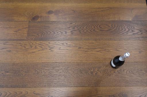 Tradition Engineered Oak Flooring, Hazelnut Brown, Lightly Brushed, UV Oiled, 220x14x2200mm
