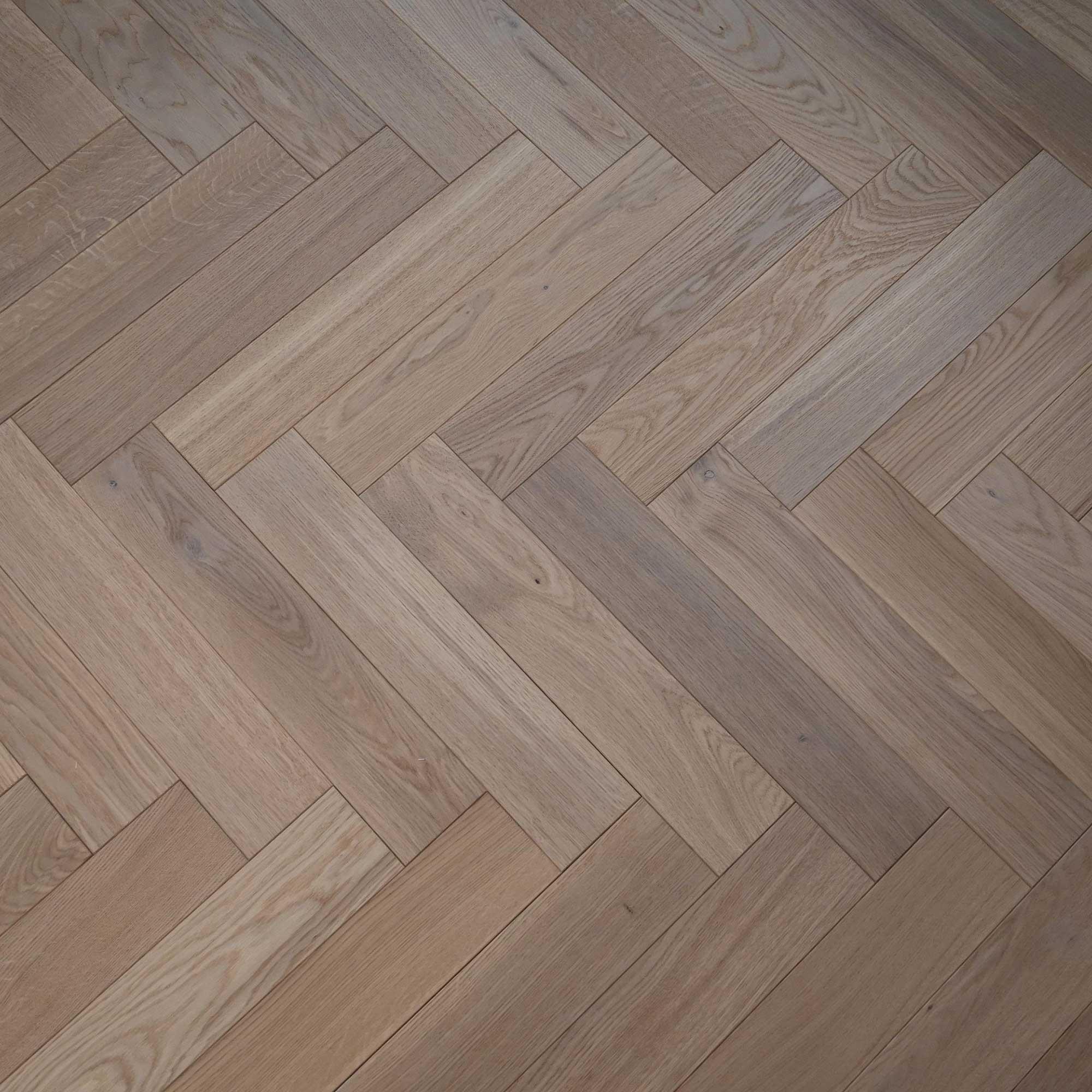 V4 Wood Flooring Seashell Herringbone XL (Right), Engineered, 100mm x 14mm x 500mm Image