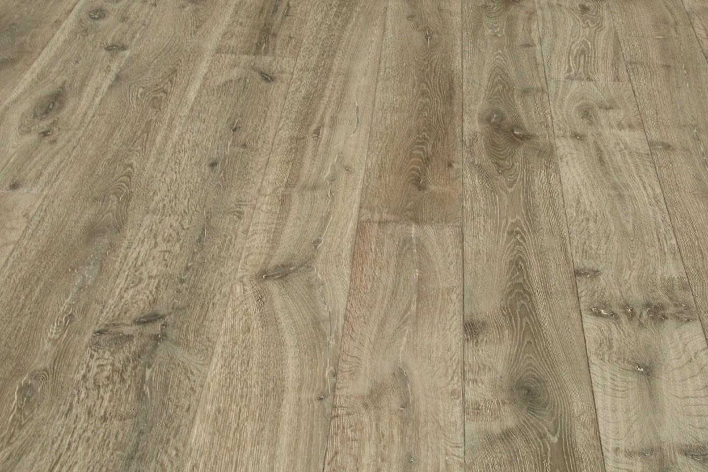 Tradition Select Engineered Oak Flooring, Bespoke, 190x20x1900mm Image