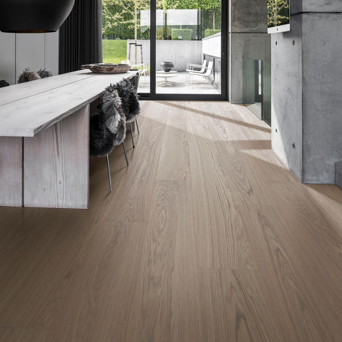 V4 Wood Flooring Grevie - Earth Grey Select Oak XXL, 271mm x 11.3mm x 2378mm Image
