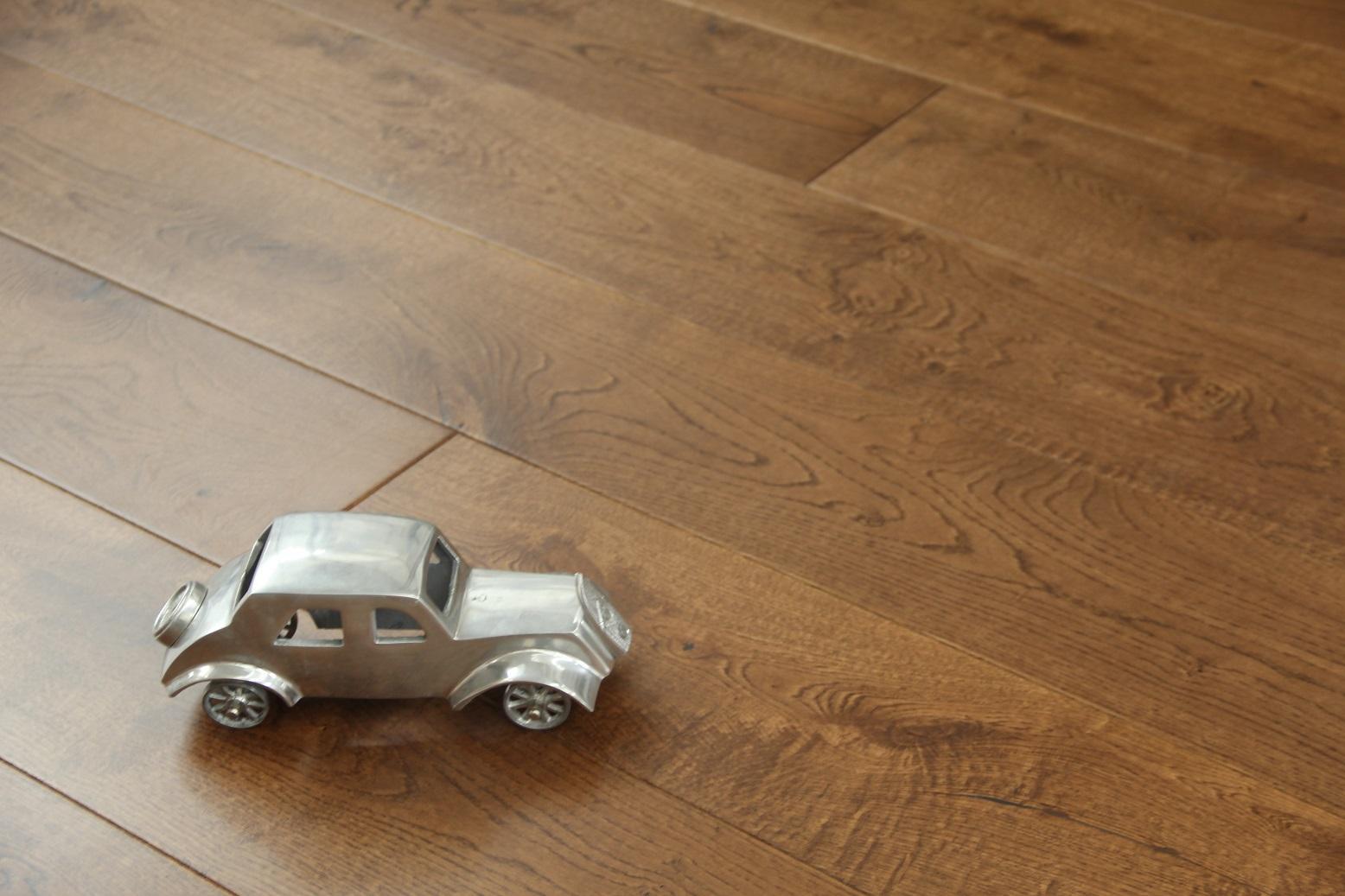 Tradition Select Engineered Oak Flooring, Double Smoked & UV Oiled, 190x20x1900mm Image
