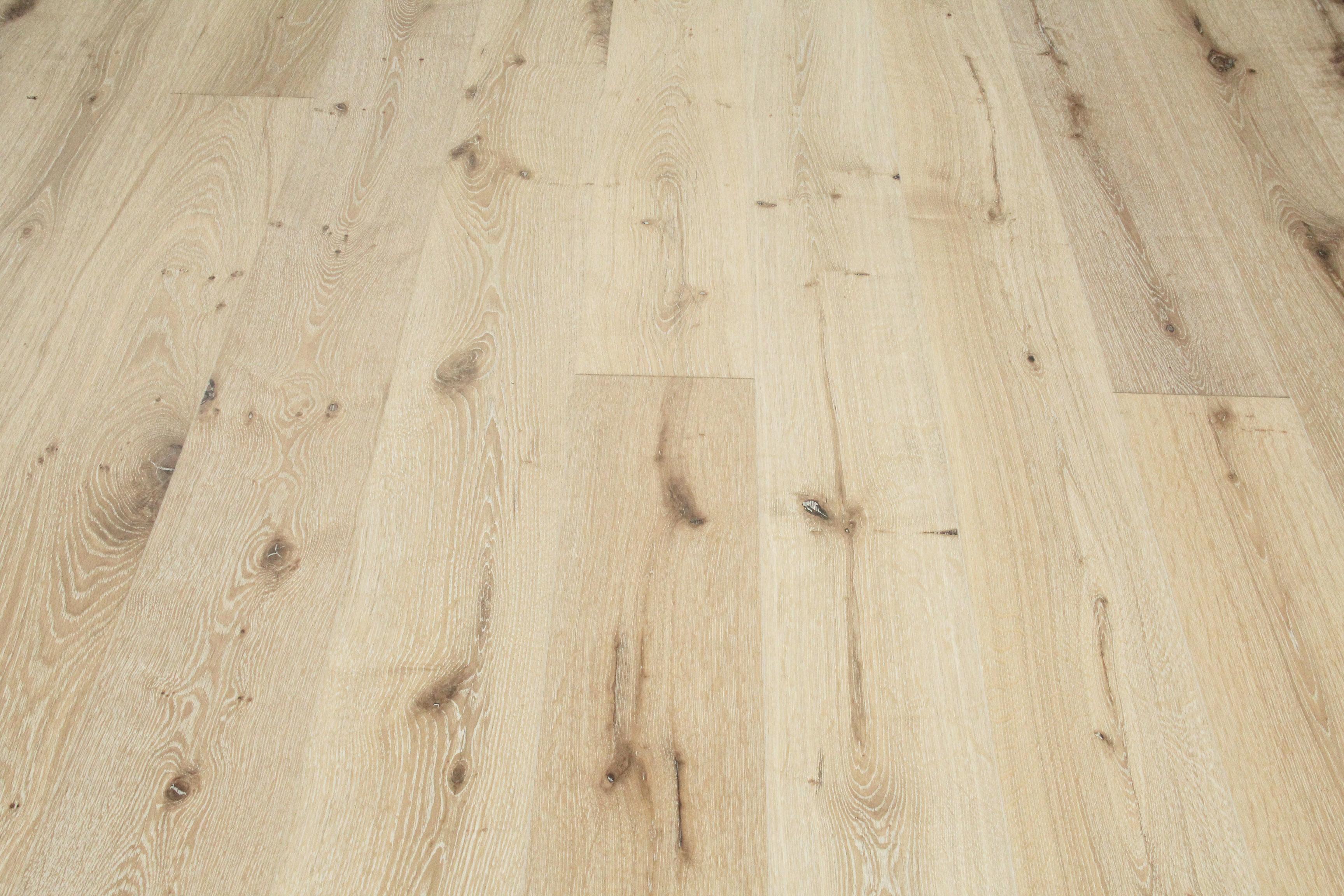 Tradition Select Engineered Oak Flooring, Rustic, Brushed, White Washed, UV Oiled, 190x15x1900mm Image