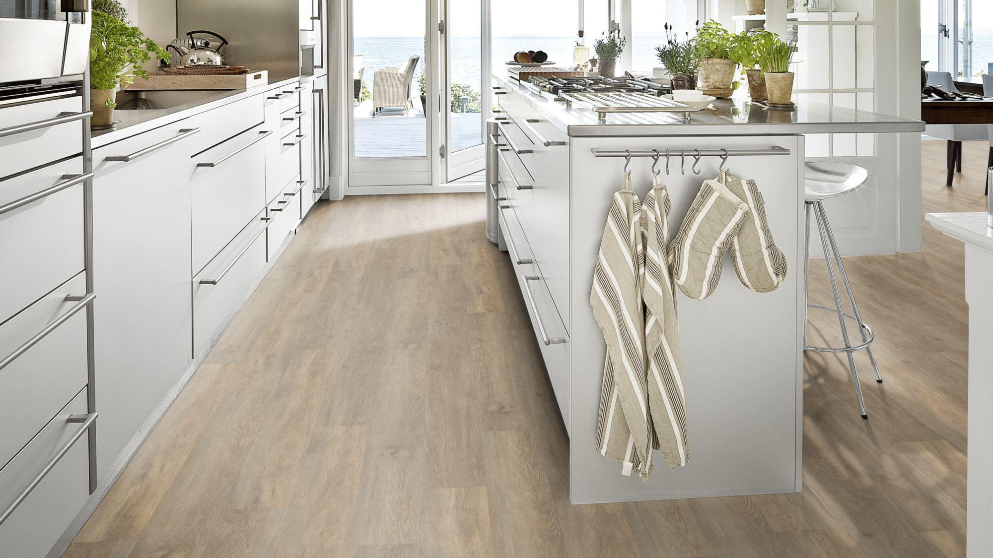 Kahrs Click 5 mm Wood Taiga Click 5 Mm LVT Flooring, 172x5x1210mm Image