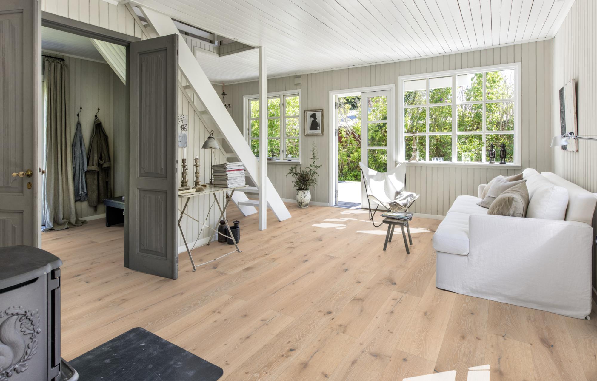 Kahrs Tempest Oak Zephyr Engineered Flooring, Brushed & Oiled, 220x14x2200mm Image