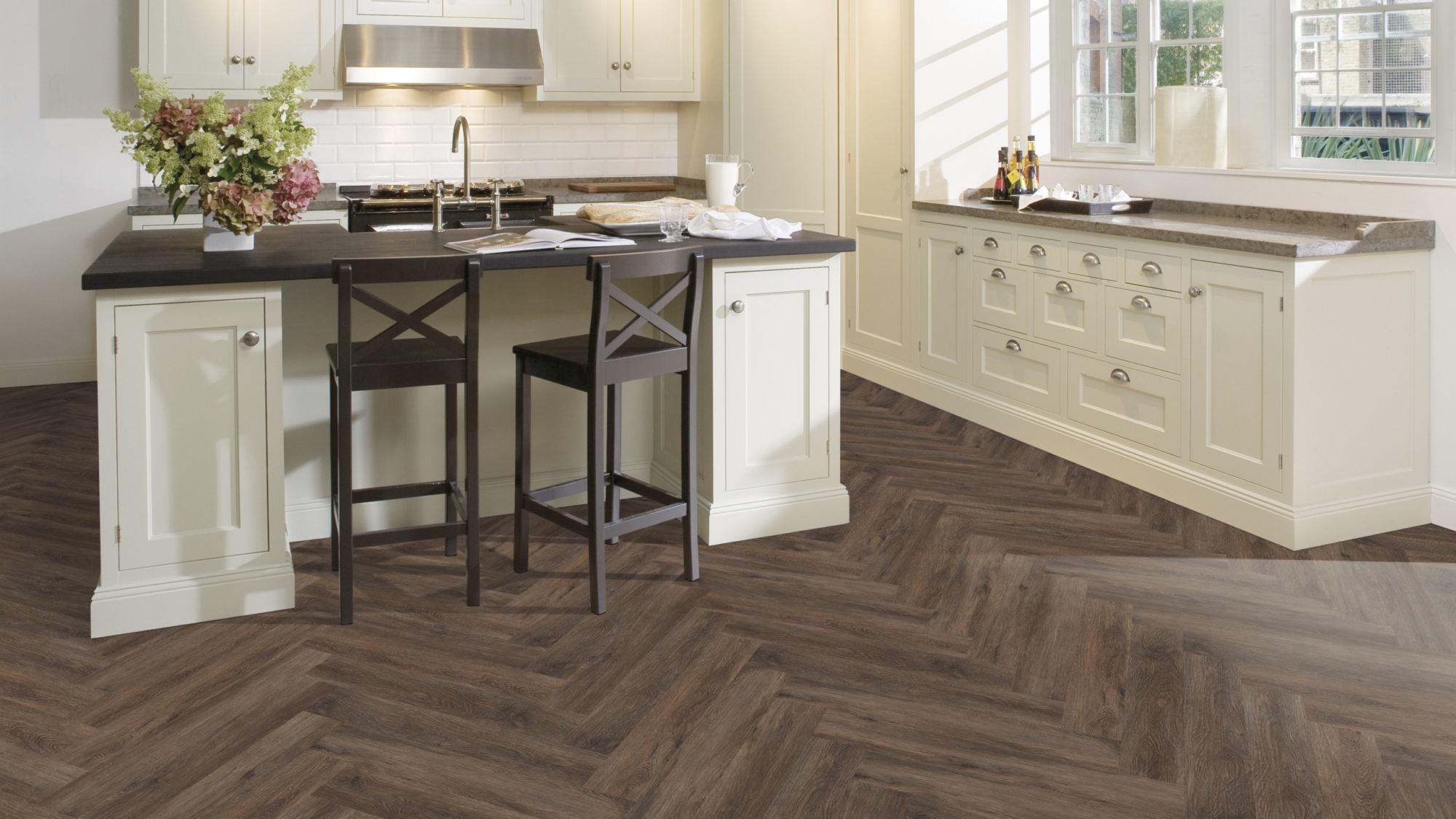 Kahrs Click Herringbone Saxon Herringbone LVT Flooring, 120x5x720mm Image