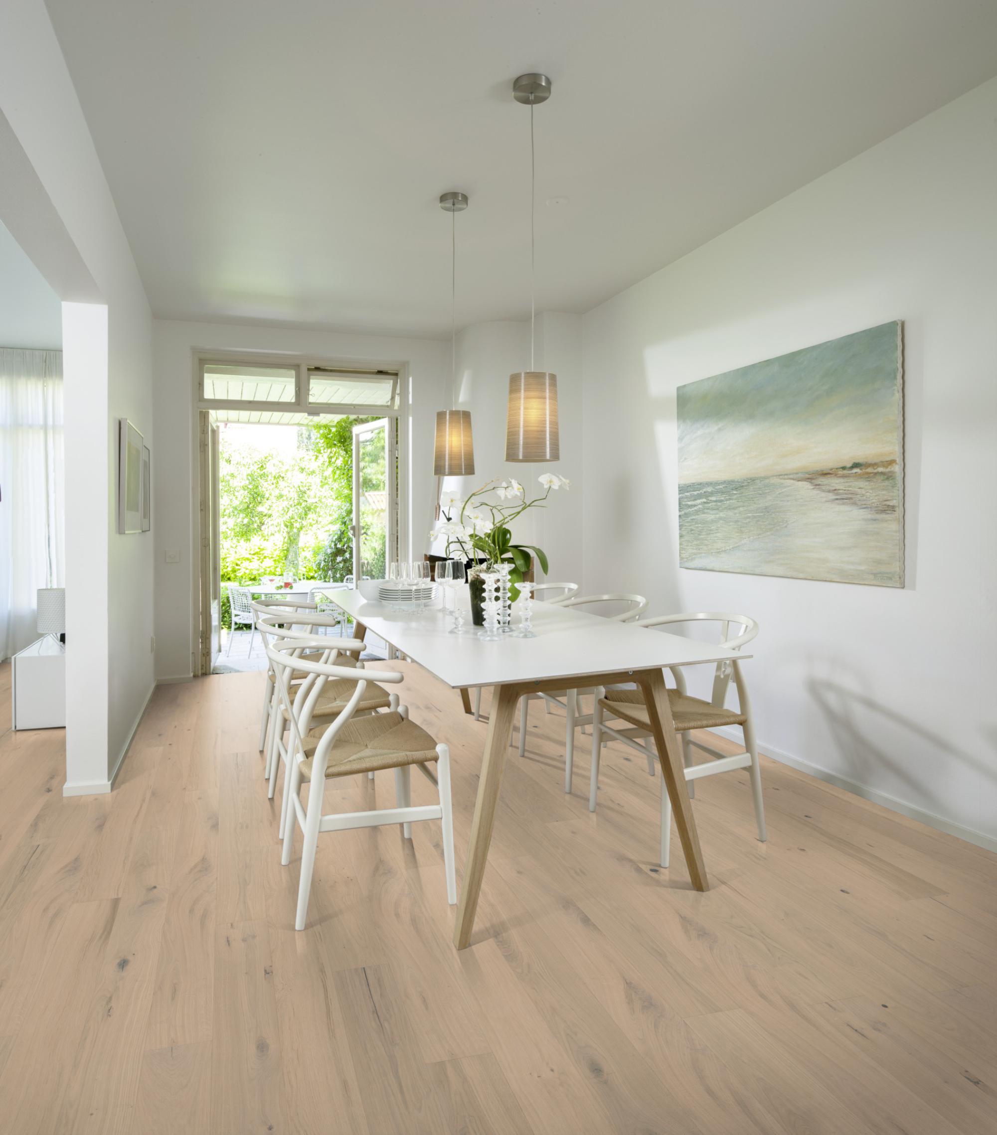 Kahrs Beyond Retro Oak Frosted Oat Plank Engineered Flooring, Brushed & Ultra Matt Lacquered, 187x15x2000mm Image