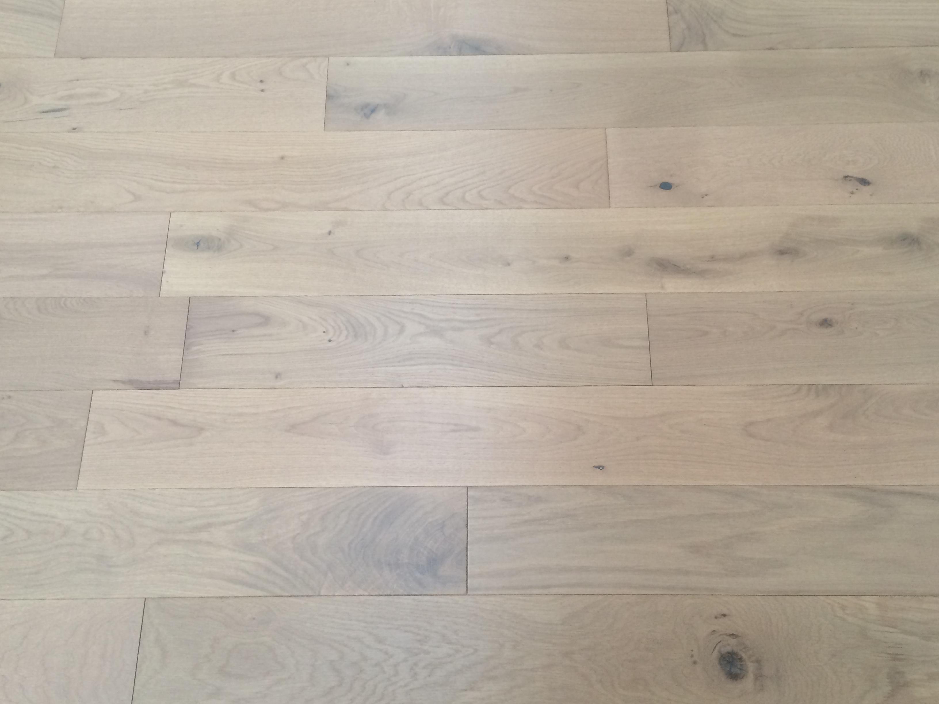 Tradition Select Engineered Oak Flooring, Light Brushed, Grey Wash Oiled, 400-1500x130x18mm Image