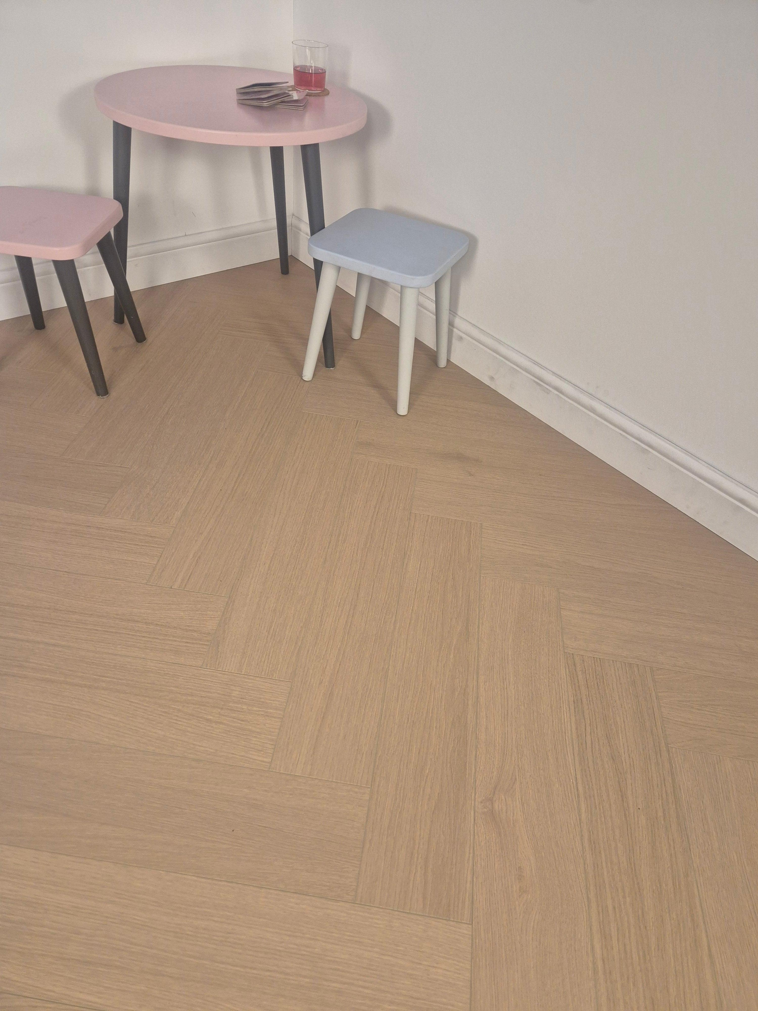 V4 Wood Flooring Carnegie Veneered Herringbone (Left), 146mm x 10.4mm x 730mm Image