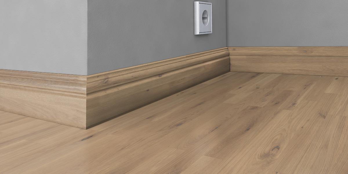 Kahrs Skirtings Solid Skirting Oak Nouveau White, Matt Lacquered Image