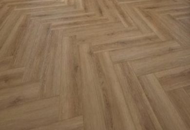 Longevity SPC Herringbone Honey Oak LVT Flooring, 4mm Image