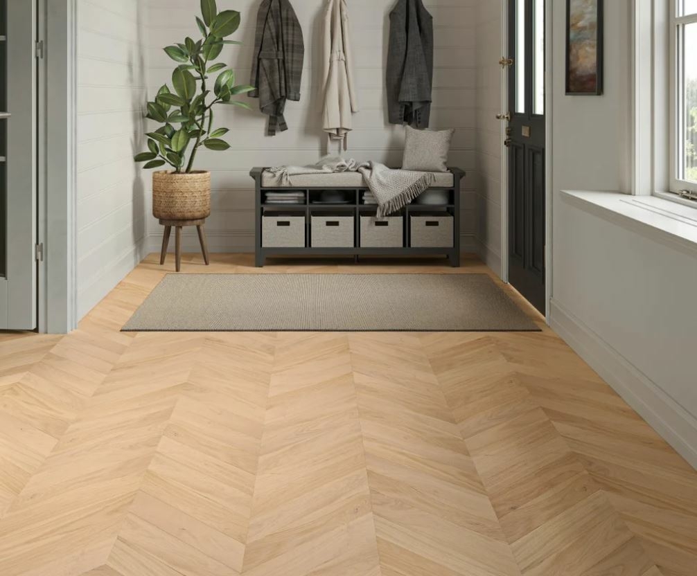 Pyraeth Chevron Engineered Oak Flooring, Invisible, UV Oiled, 90x14x510mm Image