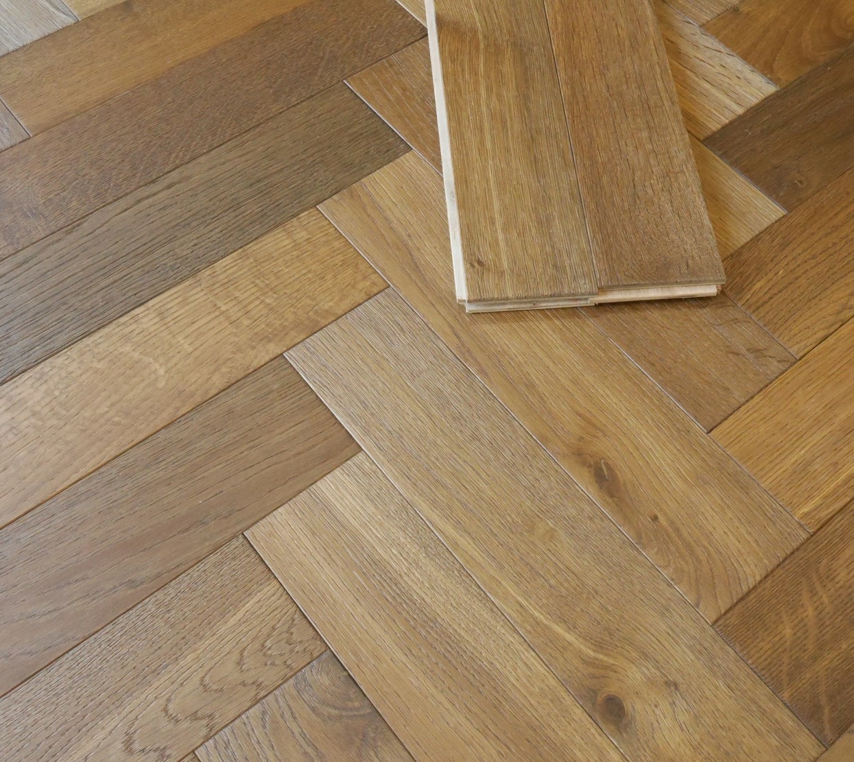 Tradition Engineered Oak Parquet Flooring, Herringbone, Smoked, Brushed & Oiled, 90x14x450mm Image