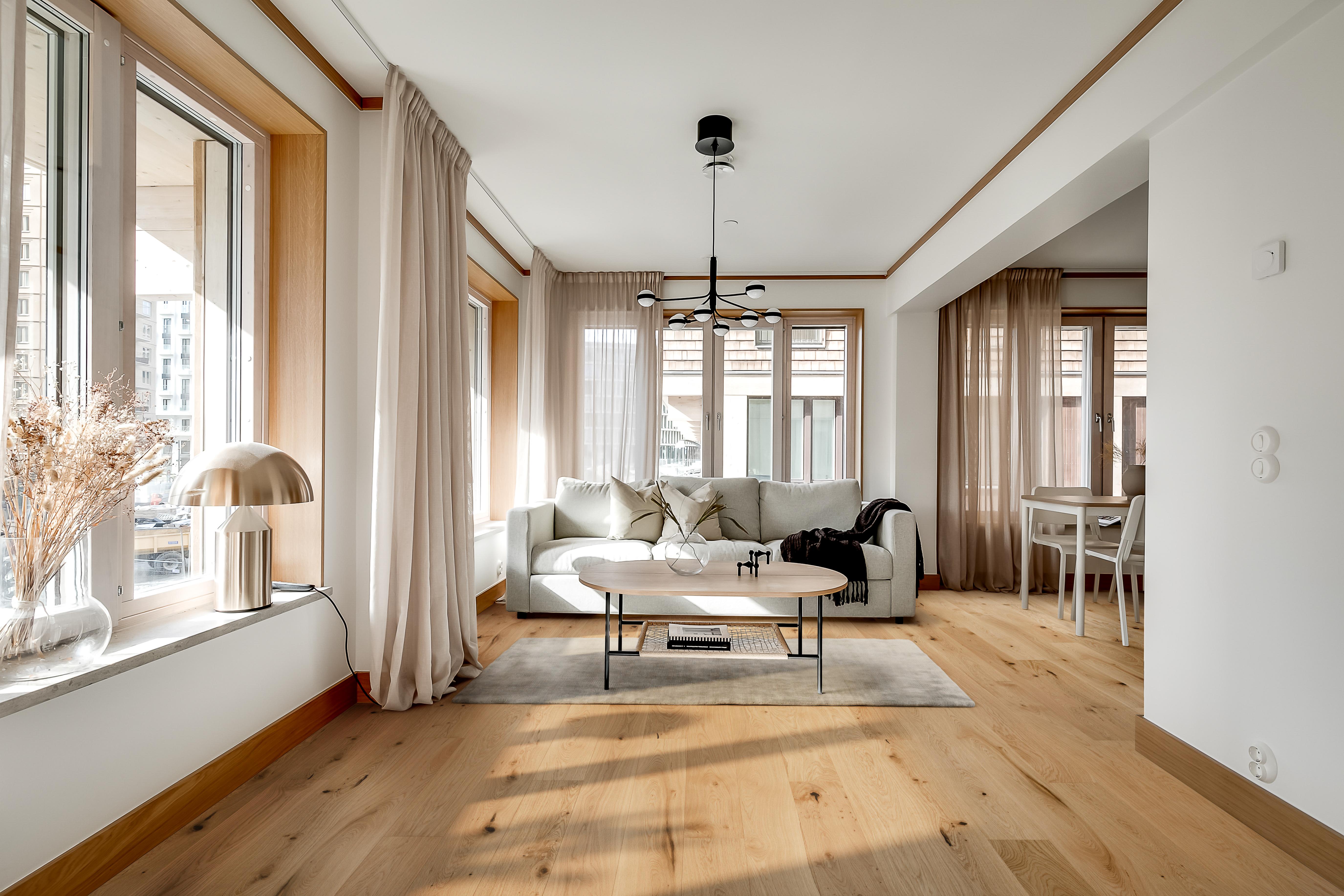 Kahrs Flora Oak Tulip Engineered Flooring, Brushed & Ultra Matt Lacquered, 151x13x2000mm Image