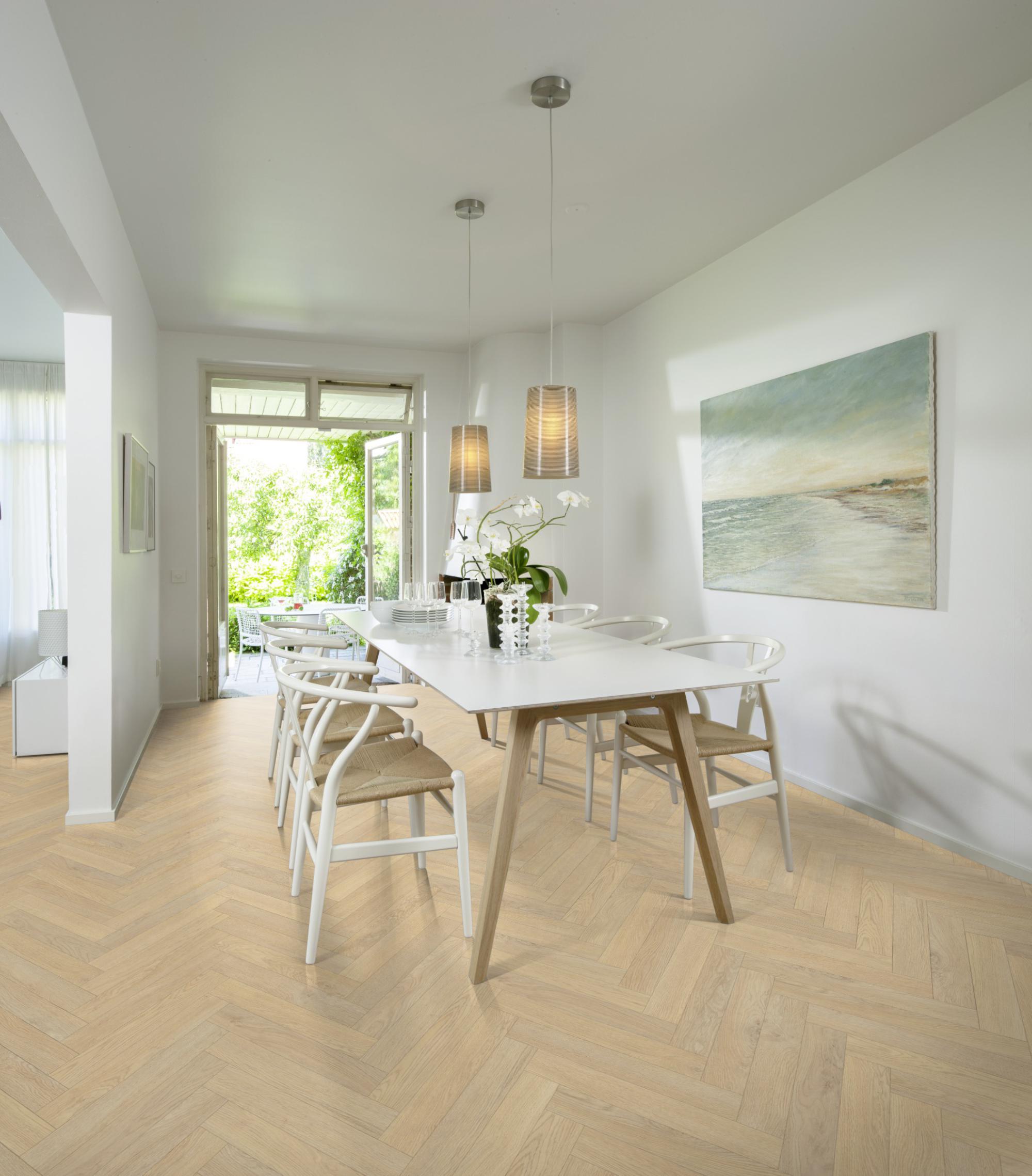 Kahrs Sensation Fusion Click Herringbone LVT Flooring, 103.3x6x590.5mm Image