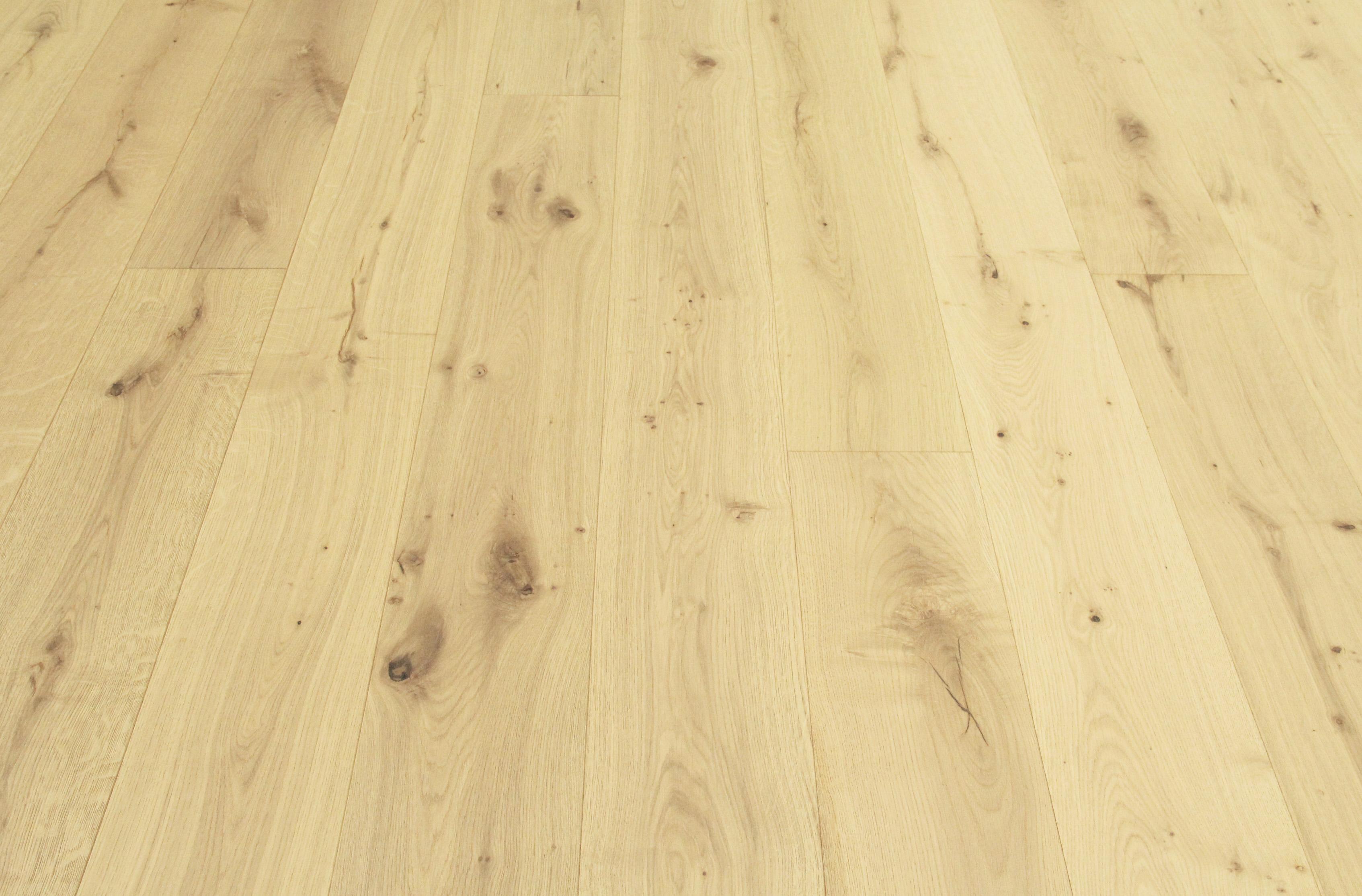 Tradition Select Engineered Oak Flooring, Rustic, Brushed, Invisible Oiled, 190x15x1900mm Image