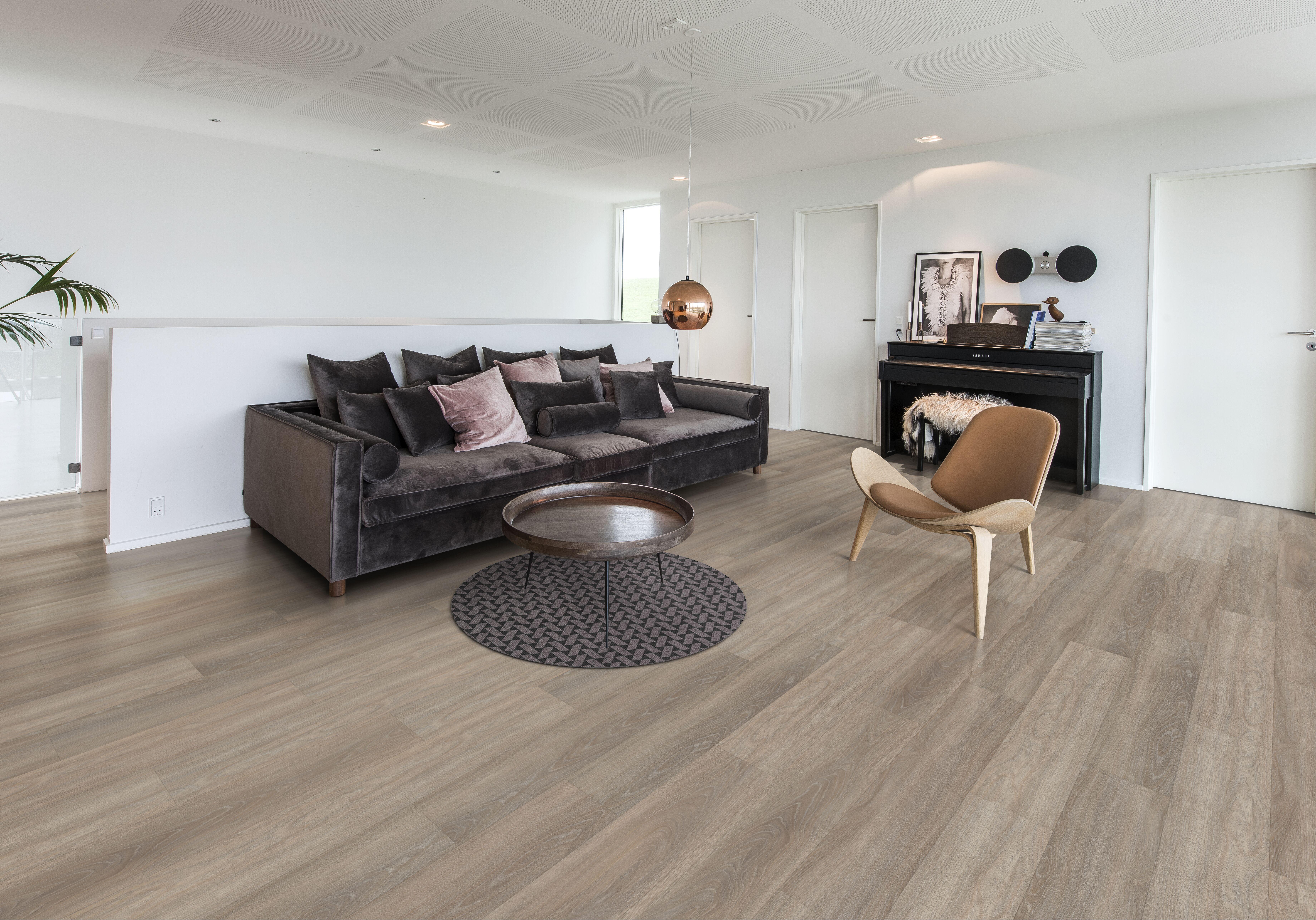 Kahrs Click 5 mm Wood Whinfell Click 5 Mm LVT Flooring, 172x5x1210mm Image