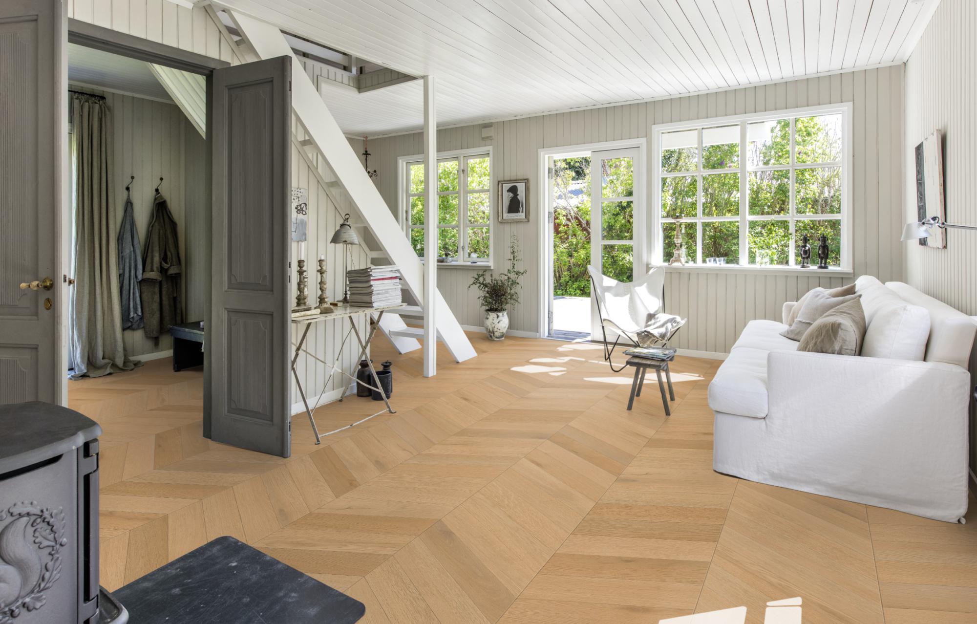 Kahrs Sensation Illusion Click Chevron LVT Flooring, 145x6x665.4mm Image