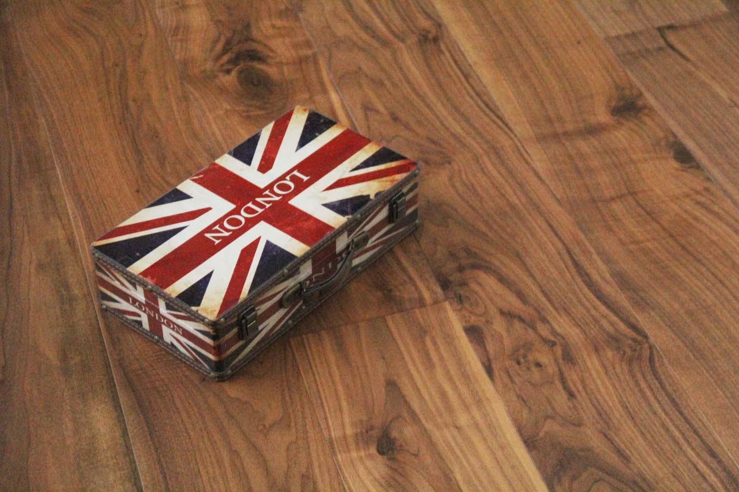 Tradition Select Engineered Walnut Flooring, UV Lacquered, 148x14x1860mm Image