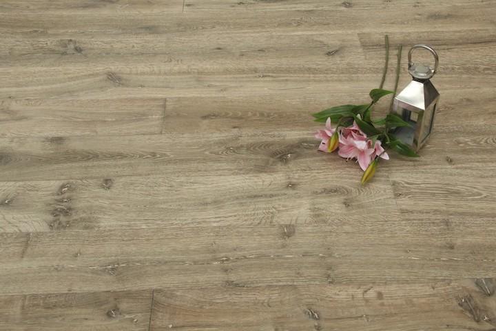 Tradition Select Engineered Oak Flooring, Bespoke, 190x20x1900mm Image