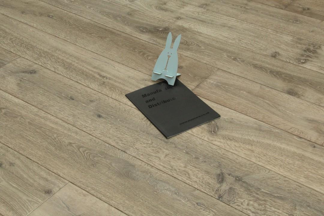 Tradition Select Engineered Oak Flooring, Bespoke, 190x20x1900mm Image