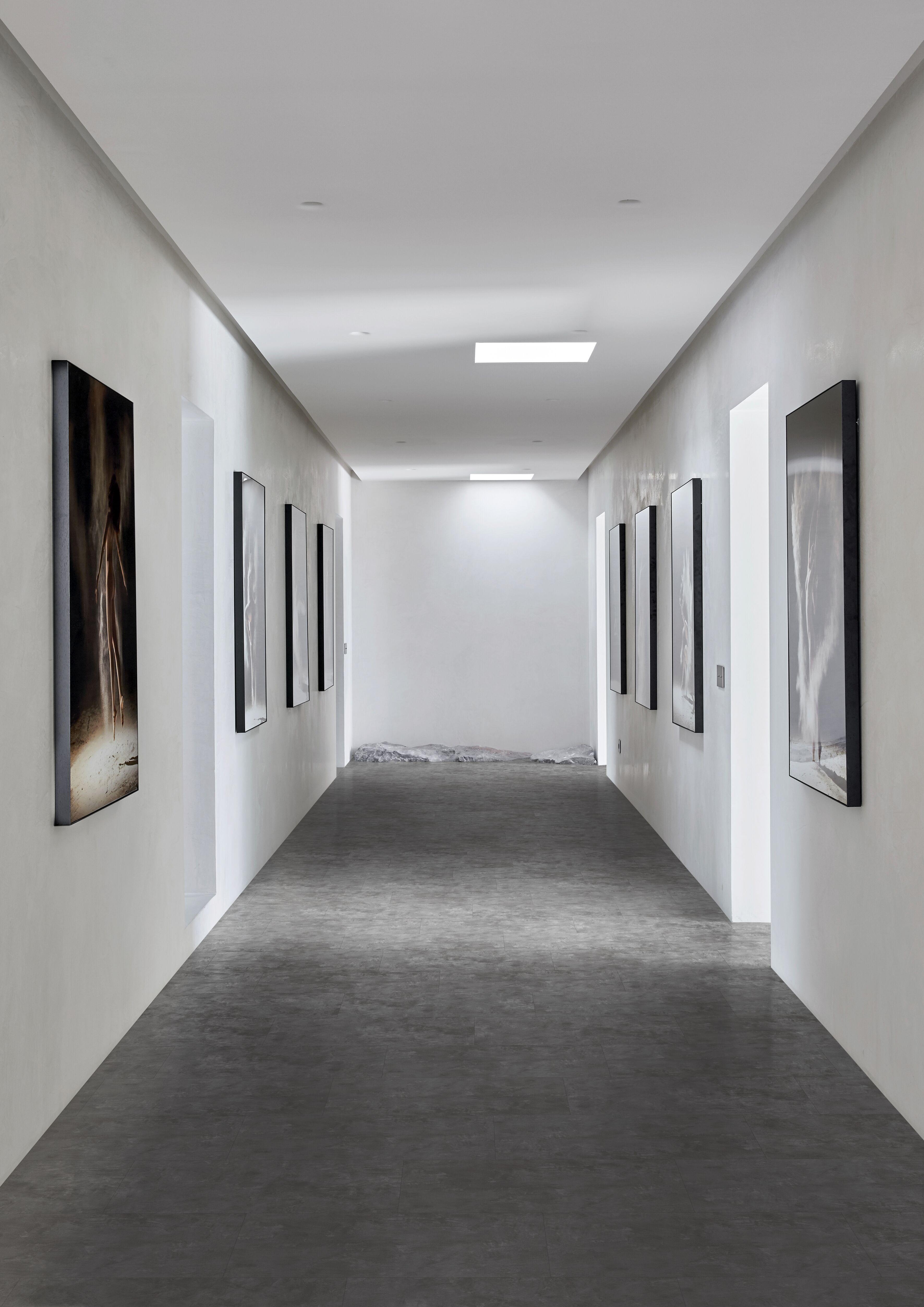 Kahrs Click 6mm Stone Schwarzhorn LVT Flooring, 300x6x600mm Image