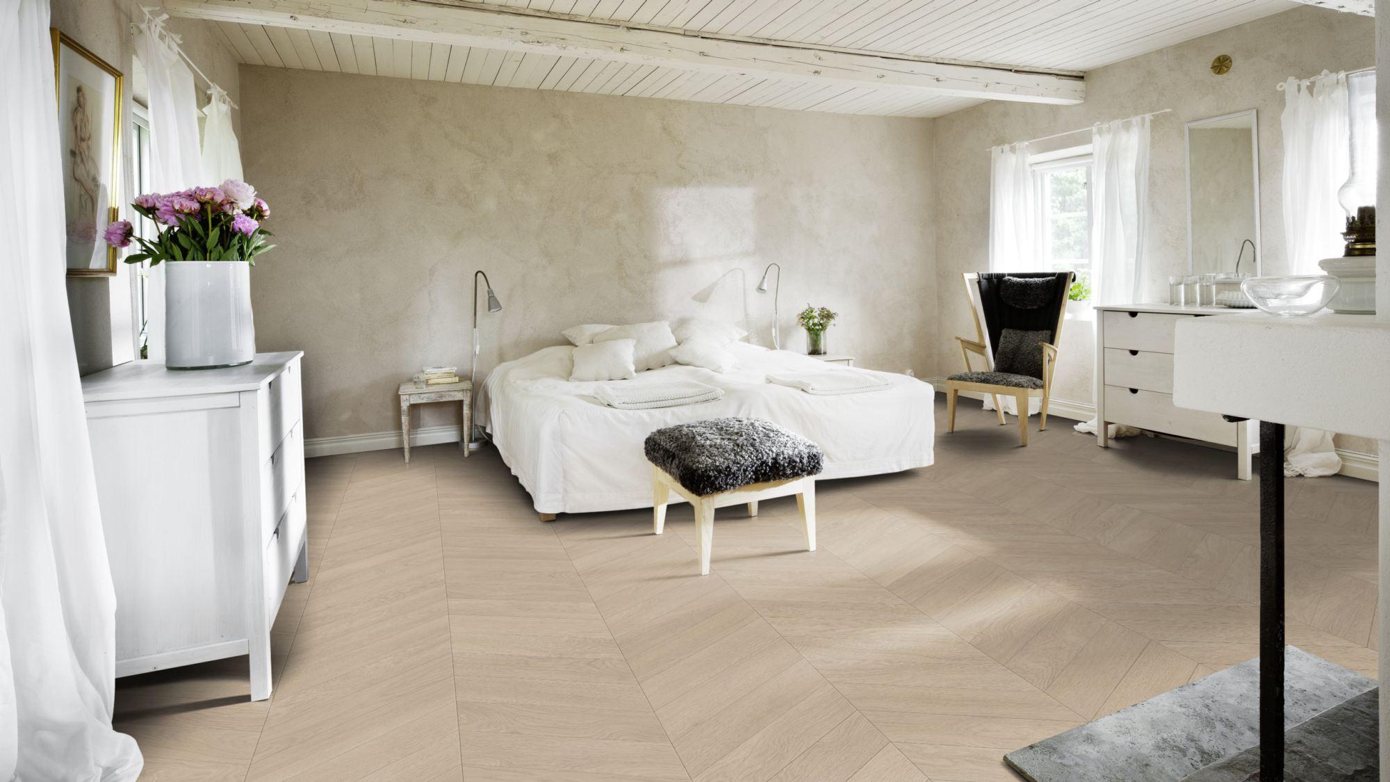 Kahrs Sensation Perception Click Chevron LVT Flooring, 145x6x665.4mm Image