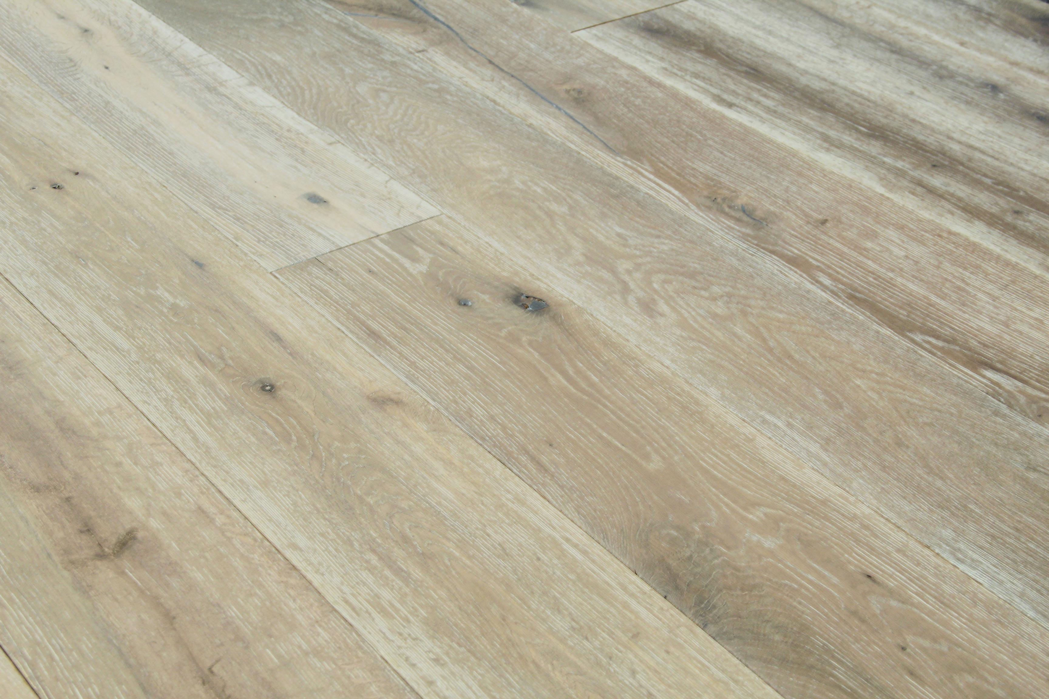 Tradition Select Engineered Oak Flooring, Smoked, Brushed, White Oiled, 220x20x1880mm Image